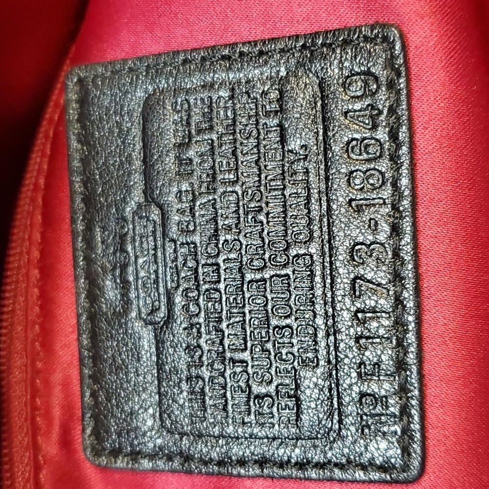 Authentic Gently/Barley used Coach bag and matching wallet Included - Picture 5 of 8